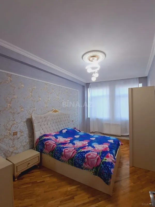 Satılır 3 otaqlı mənzil 70 m²