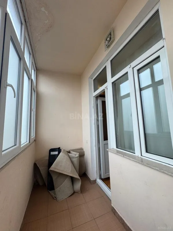 Satılır 2 otaqlı mənzil 85 m²