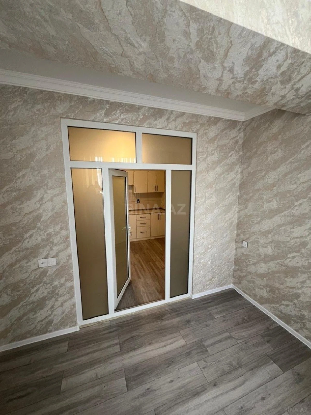 Satılır 2 otaqlı mənzil 30 m²