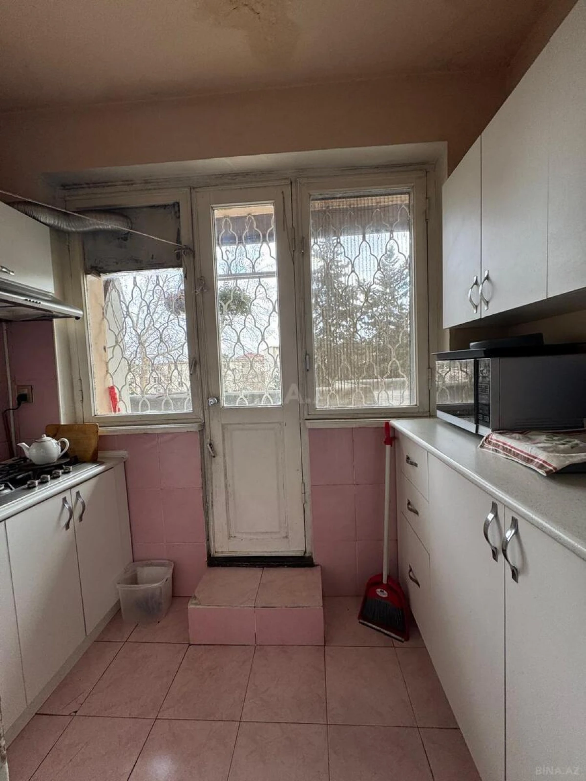 Satılır 4 otaqlı mənzil 80 m²
