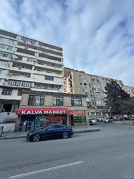 Satılır 4 otaqlı mənzil 80 m²