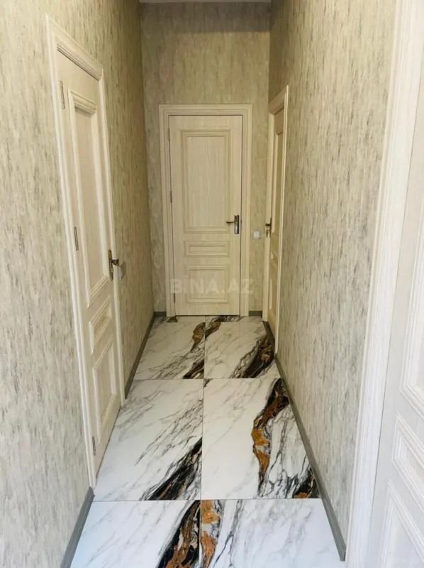 Kirayə verilir 3 otaqlı mənzil 105 m²