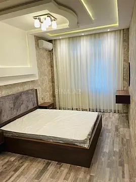 Kirayə verilir 3 otaqlı mənzil 105 m²