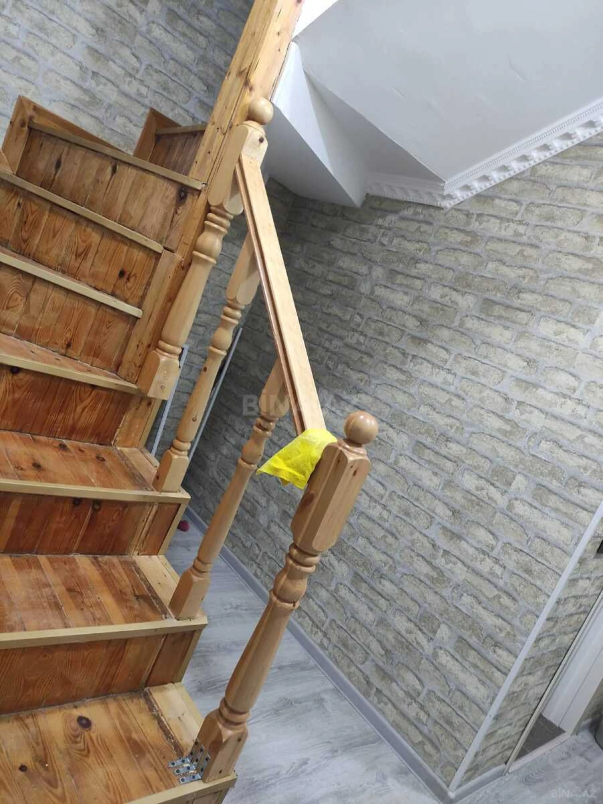 Satılır 4 otaqlı həyət evi 170 m²