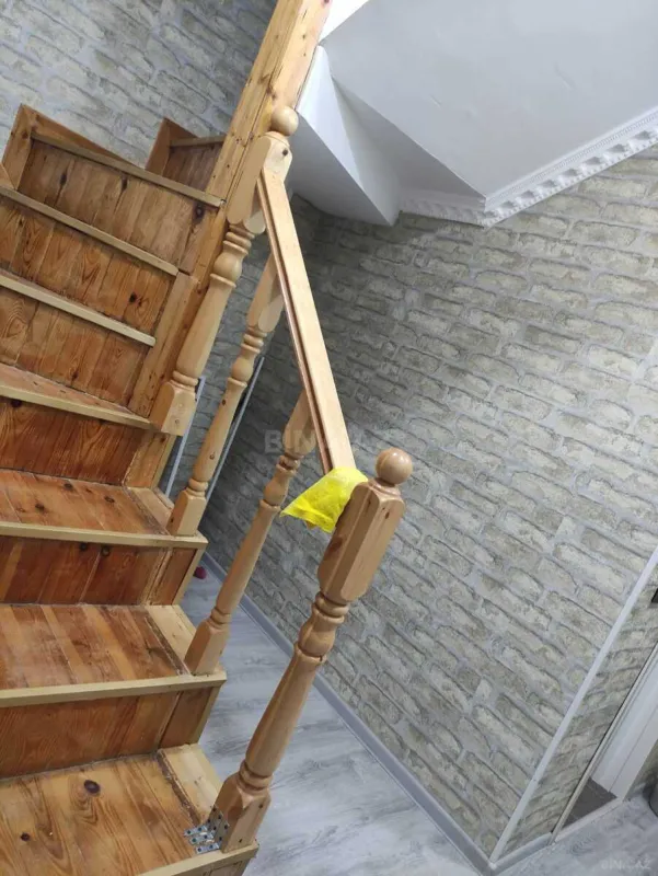 Satılır 4 otaqlı həyət evi 170 m²