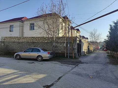 Satılır 4 otaqlı həyət evi 170 m²