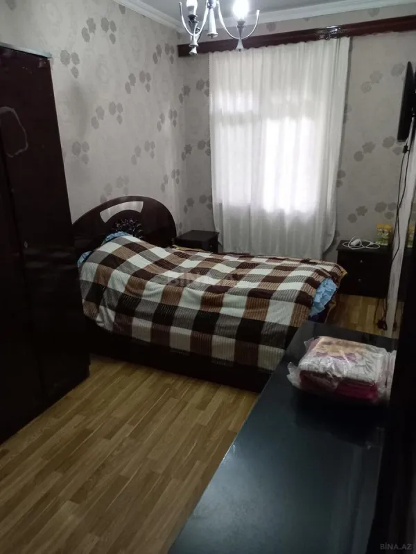 Kirayə verilir 2 otaqlı mənzil 66 m²