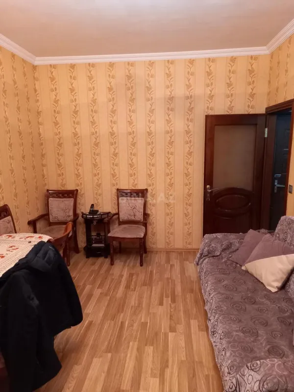 Kirayə verilir 2 otaqlı mənzil 66 m²