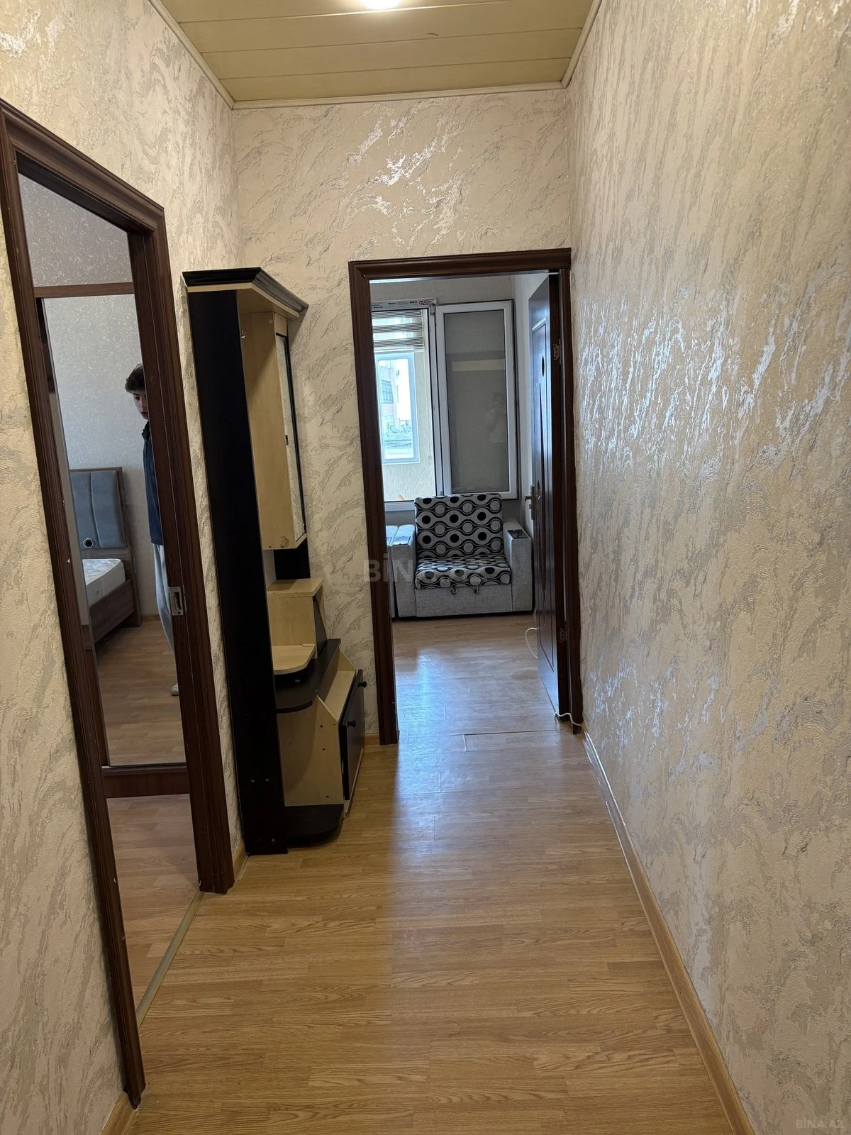 Satılır 2 otaqlı mənzil 70 m²