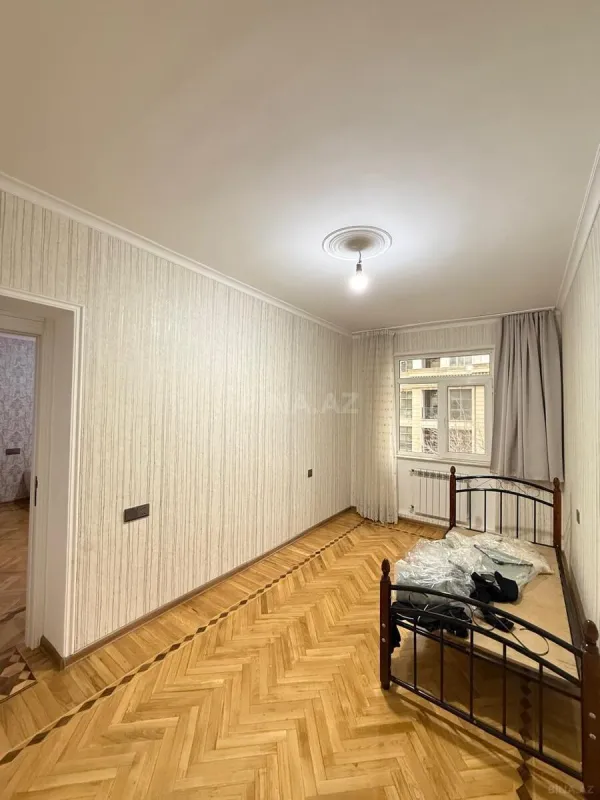 Satılır 3 otaqlı mənzil 100 m²