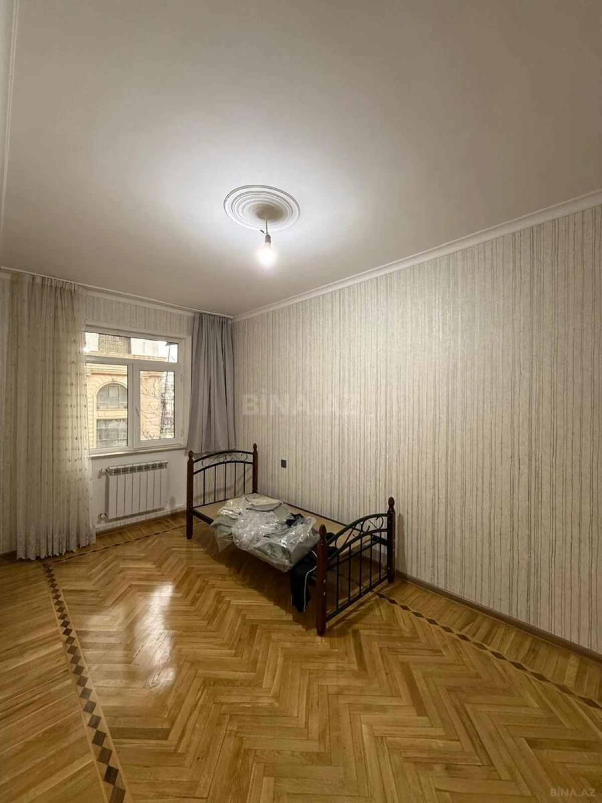 Satılır 3 otaqlı mənzil 100 m²