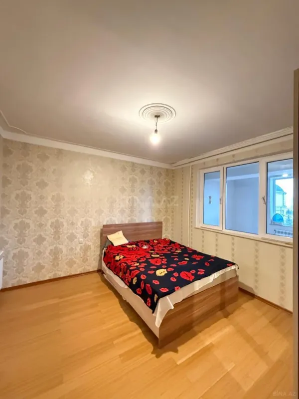 Satılır 3 otaqlı mənzil 100 m²