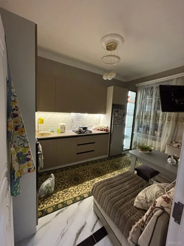 Satılır 5 otaqlı həyət evi 158 m²