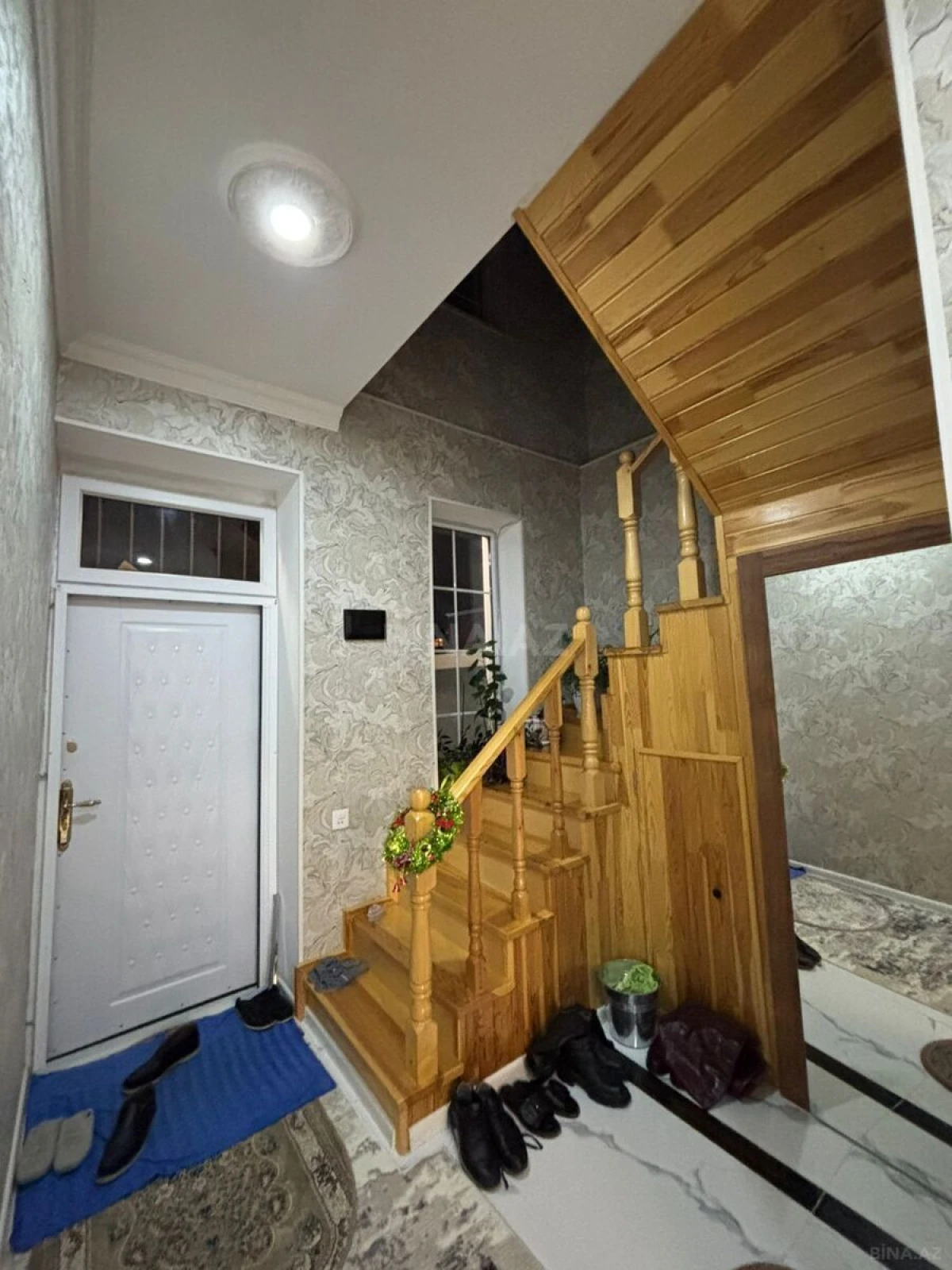 Satılır 5 otaqlı həyət evi 158 m²