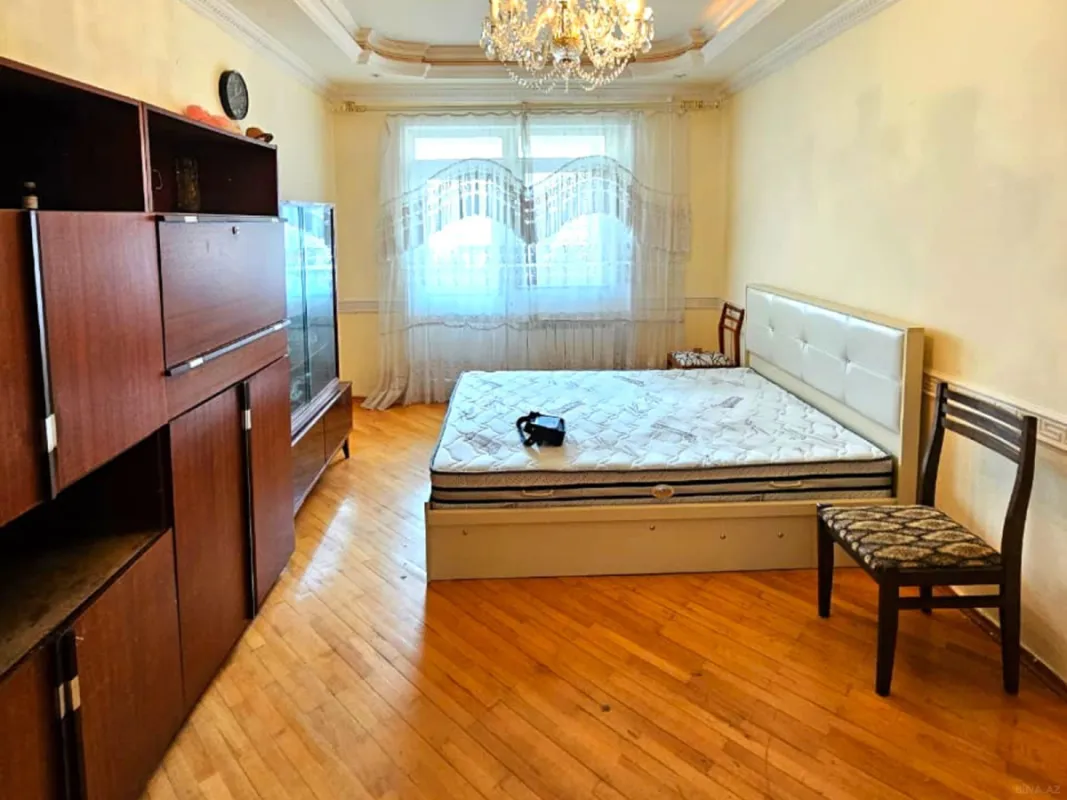 Satılır 3 otaqlı mənzil 80 m²