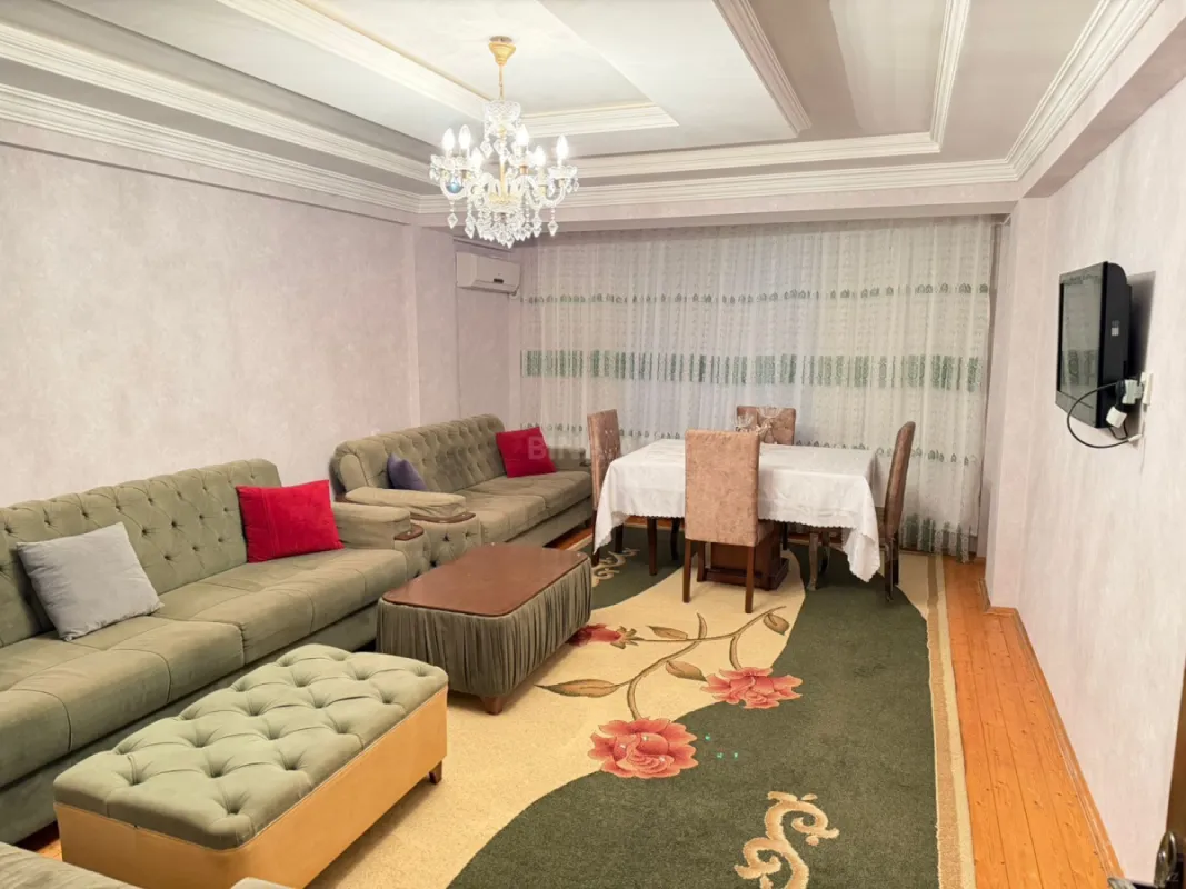 Kirayə verilir 3 otaqlı mənzil 86 m²