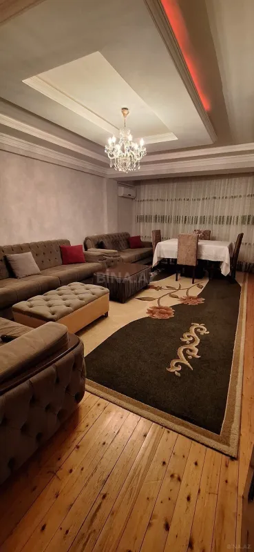 Kirayə verilir 3 otaqlı mənzil 86 m²