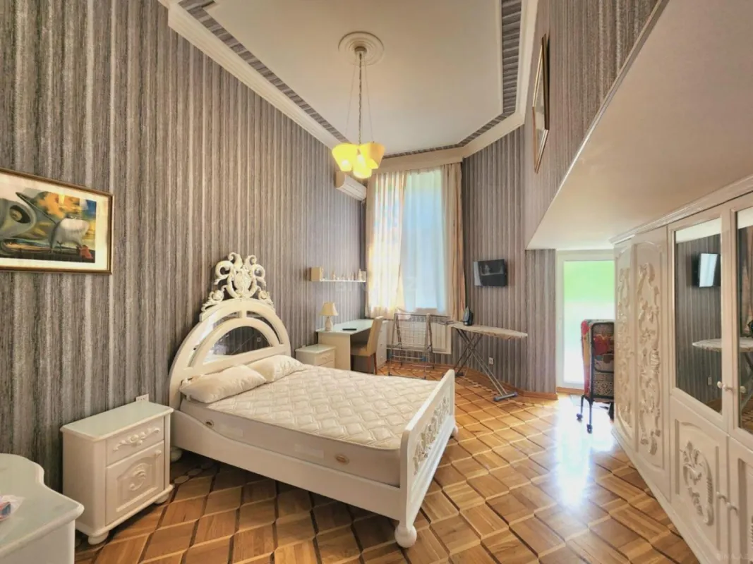 Kirayə verilir 2 otaqlı mənzil 71 m²