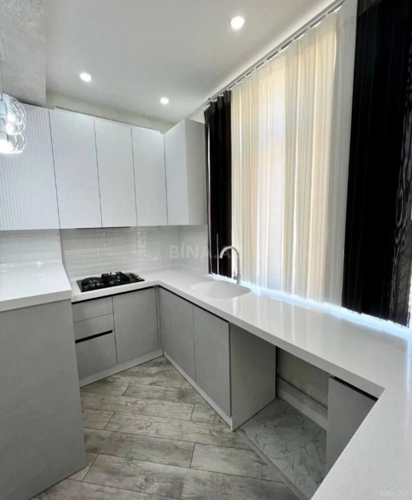 Satılır 3 otaqlı mənzil 55 m²
