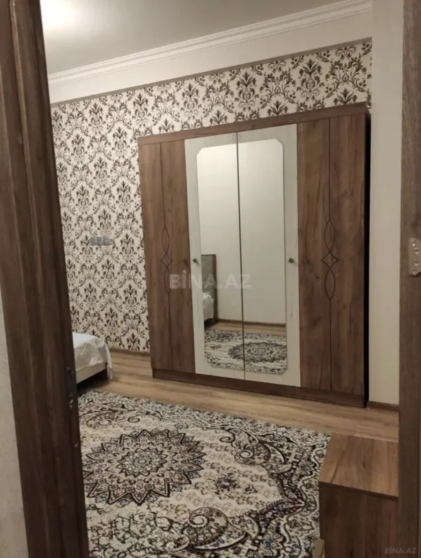 Kirayə verilir 2 otaqlı mənzil 60 m²