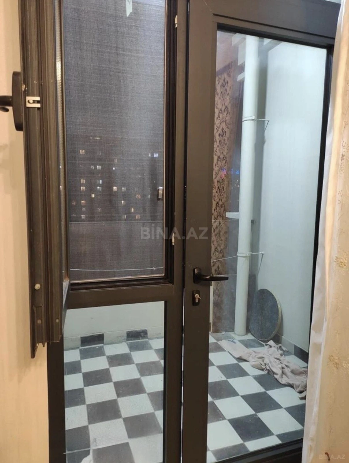 Kirayə verilir 2 otaqlı mənzil 60 m²