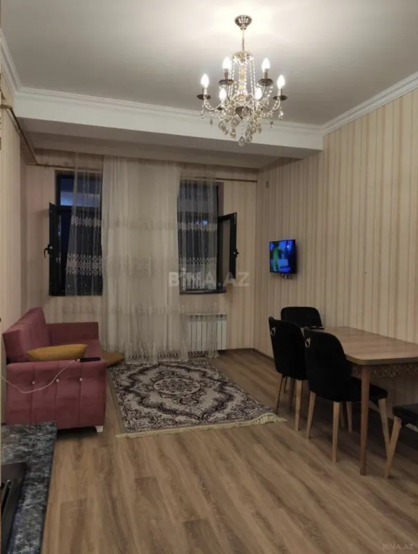 Kirayə verilir 2 otaqlı mənzil 60 m²