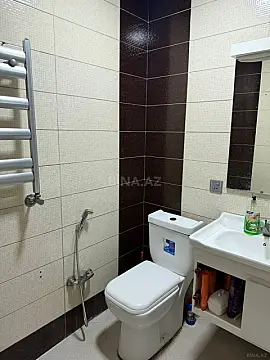 Satılır 2 otaqlı mənzil 71 m²