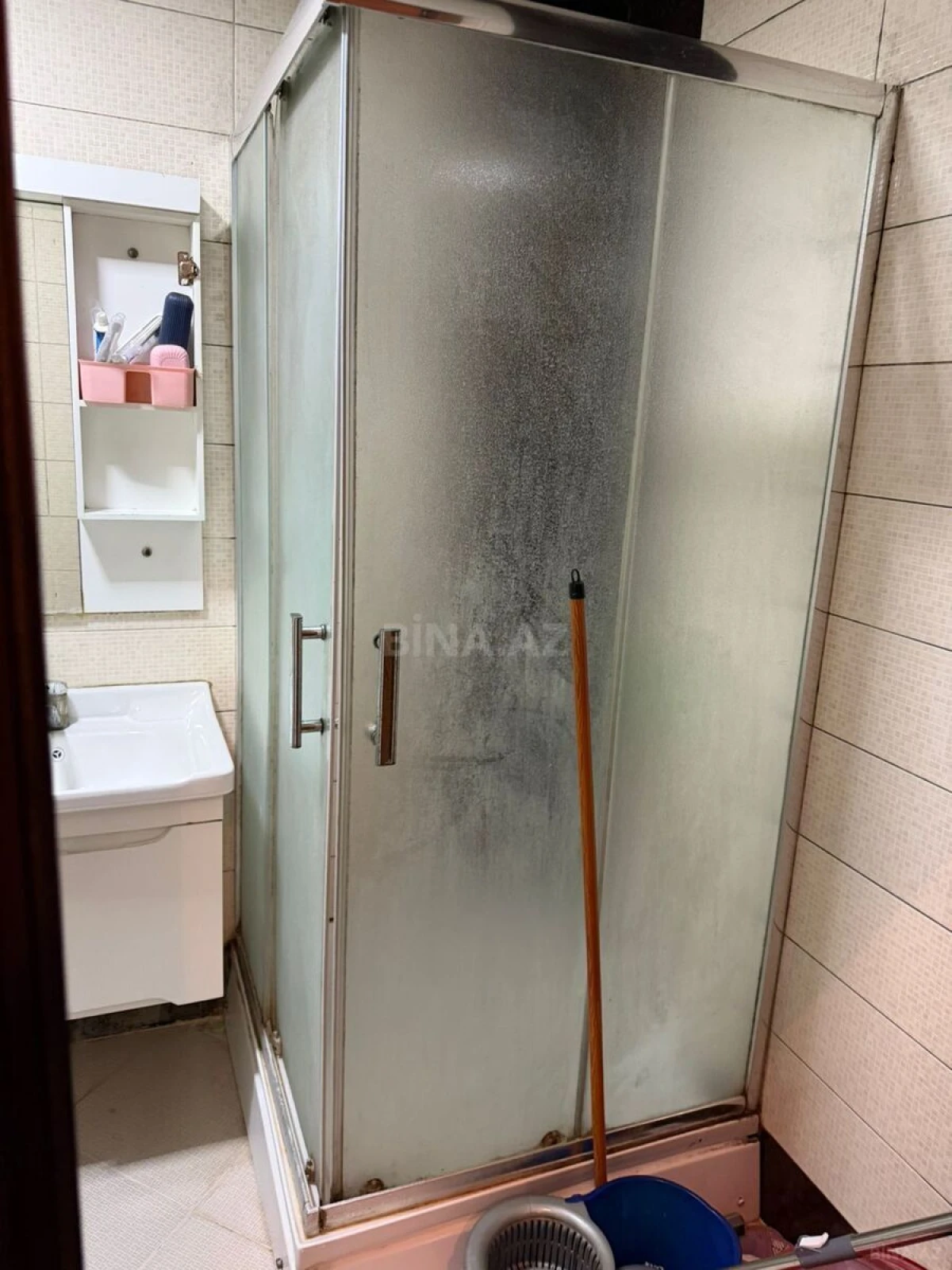 Satılır 2 otaqlı mənzil 71 m²
