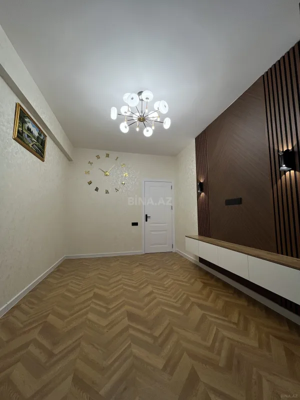 Satılır 2 otaqlı mənzil 62 m²