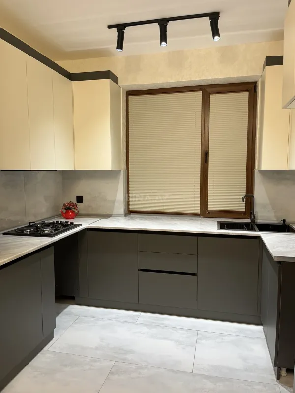 Satılır 2 otaqlı mənzil 62 m²
