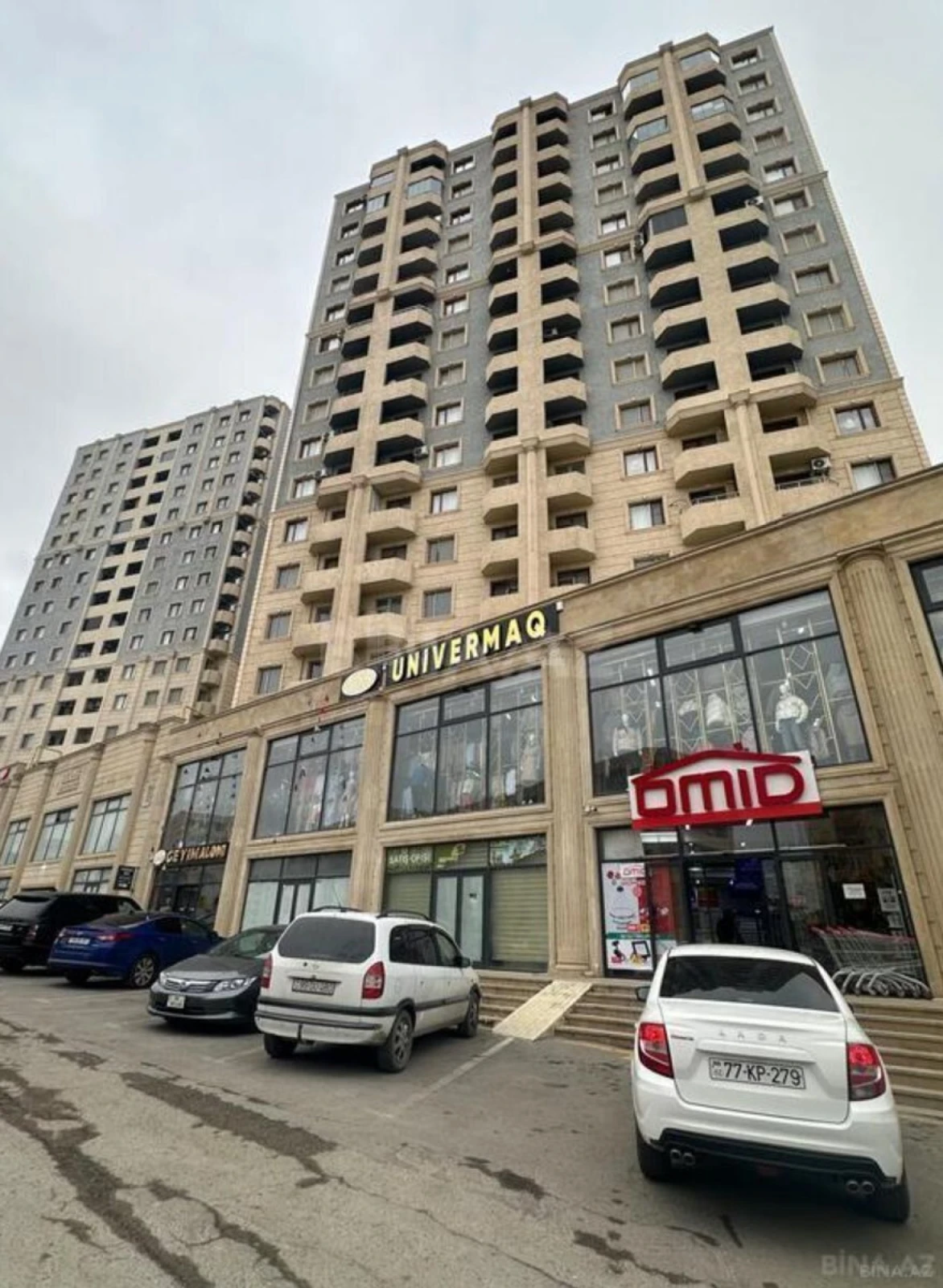 Satılır 2 otaqlı mənzil 62 m²