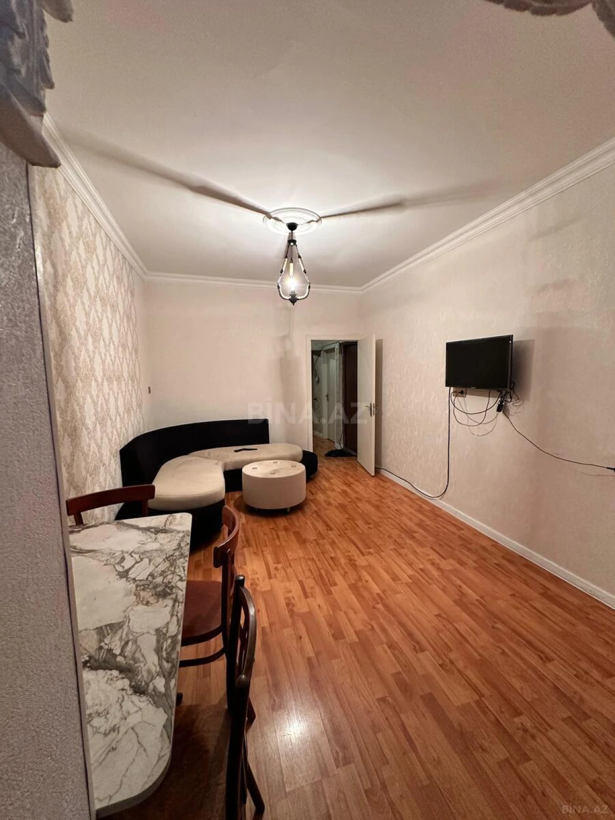 Satılır 2 otaqlı mənzil 65 m²