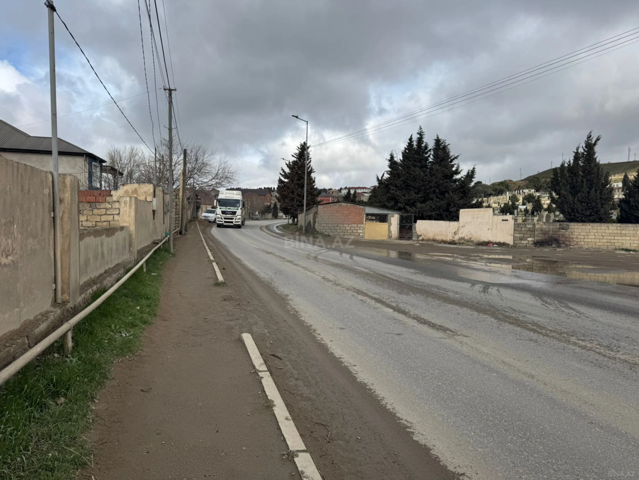 Satılır torpaq sahəsi 3.7 m²