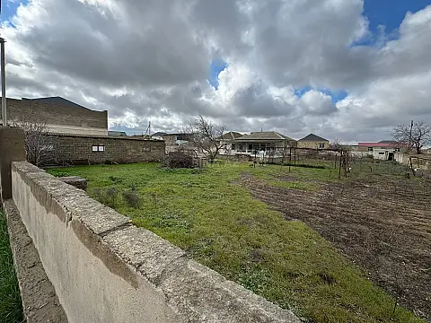 Satılır torpaq sahəsi 3.7 m²