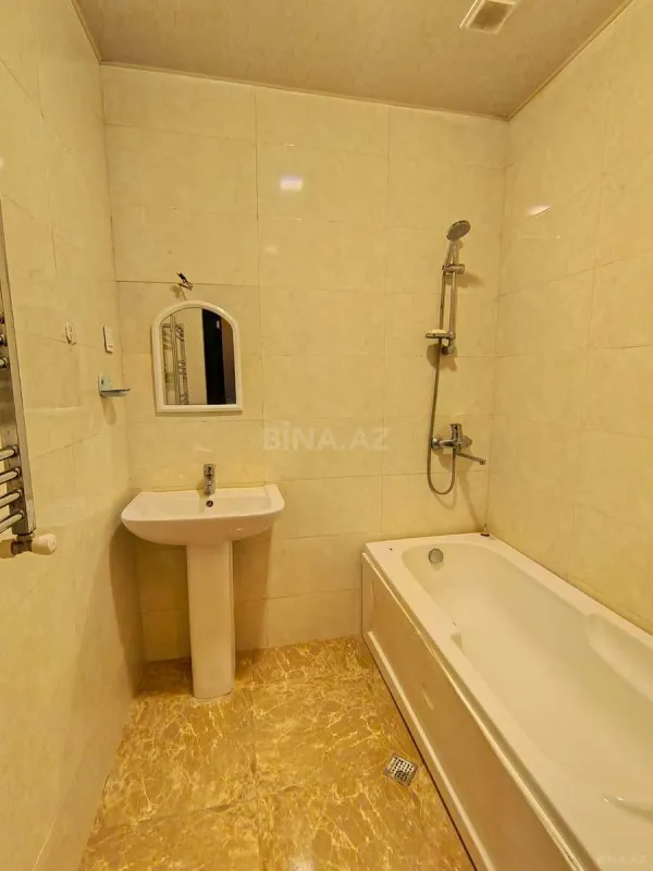 Kirayə verilir 3 otaqlı mənzil 73 m²