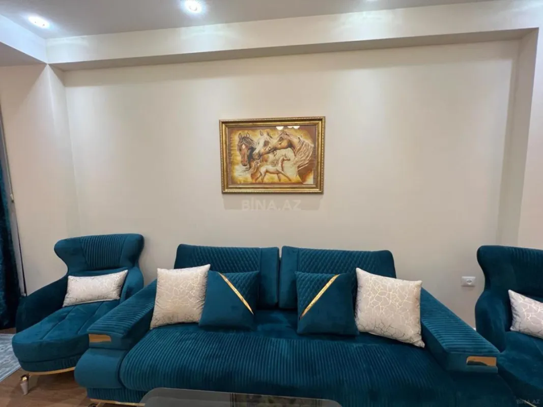 Kirayə verilir 2 otaqlı mənzil 100 m²