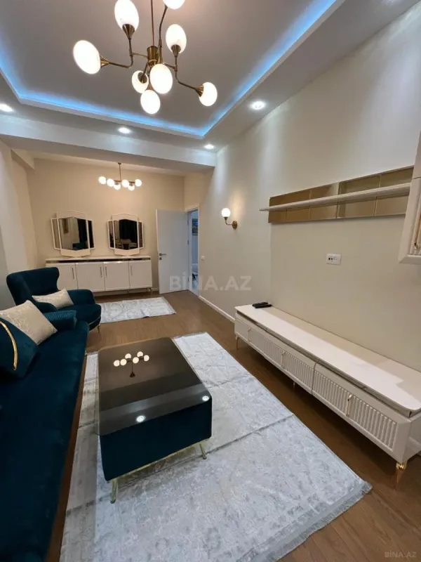 Kirayə verilir 2 otaqlı mənzil 100 m²