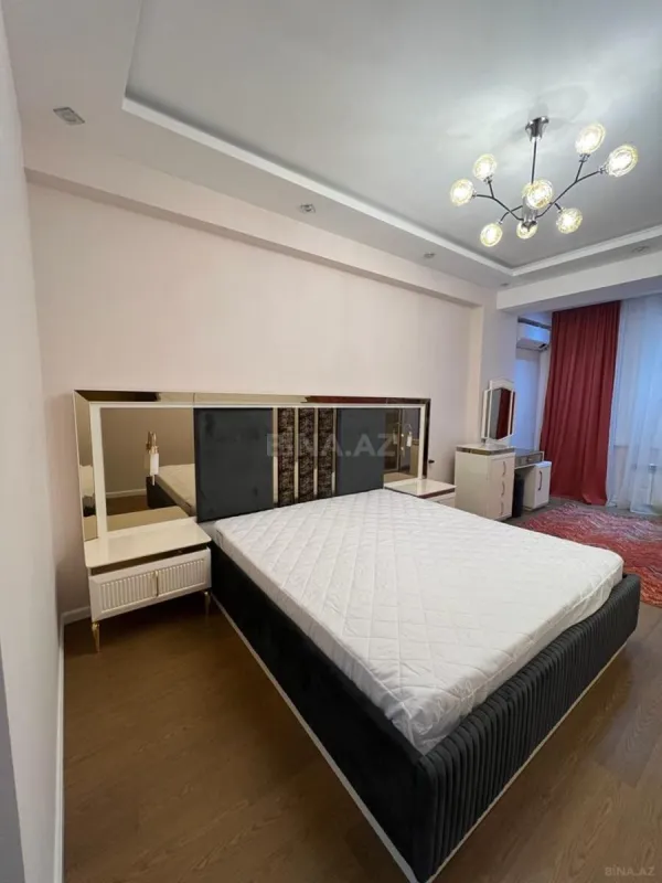 Kirayə verilir 2 otaqlı mənzil 100 m²