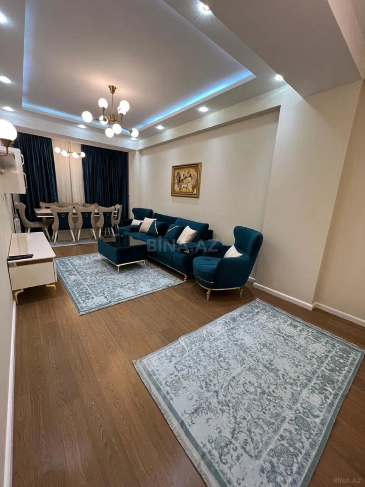 Kirayə verilir 2 otaqlı mənzil 100 m²