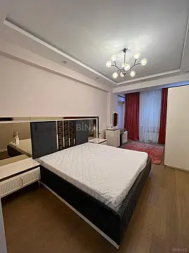 Kirayə verilir 2 otaqlı mənzil 100 m²
