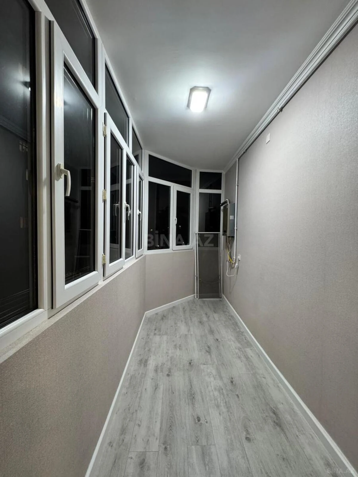 Satılır 3 otaqlı mənzil 90 m²
