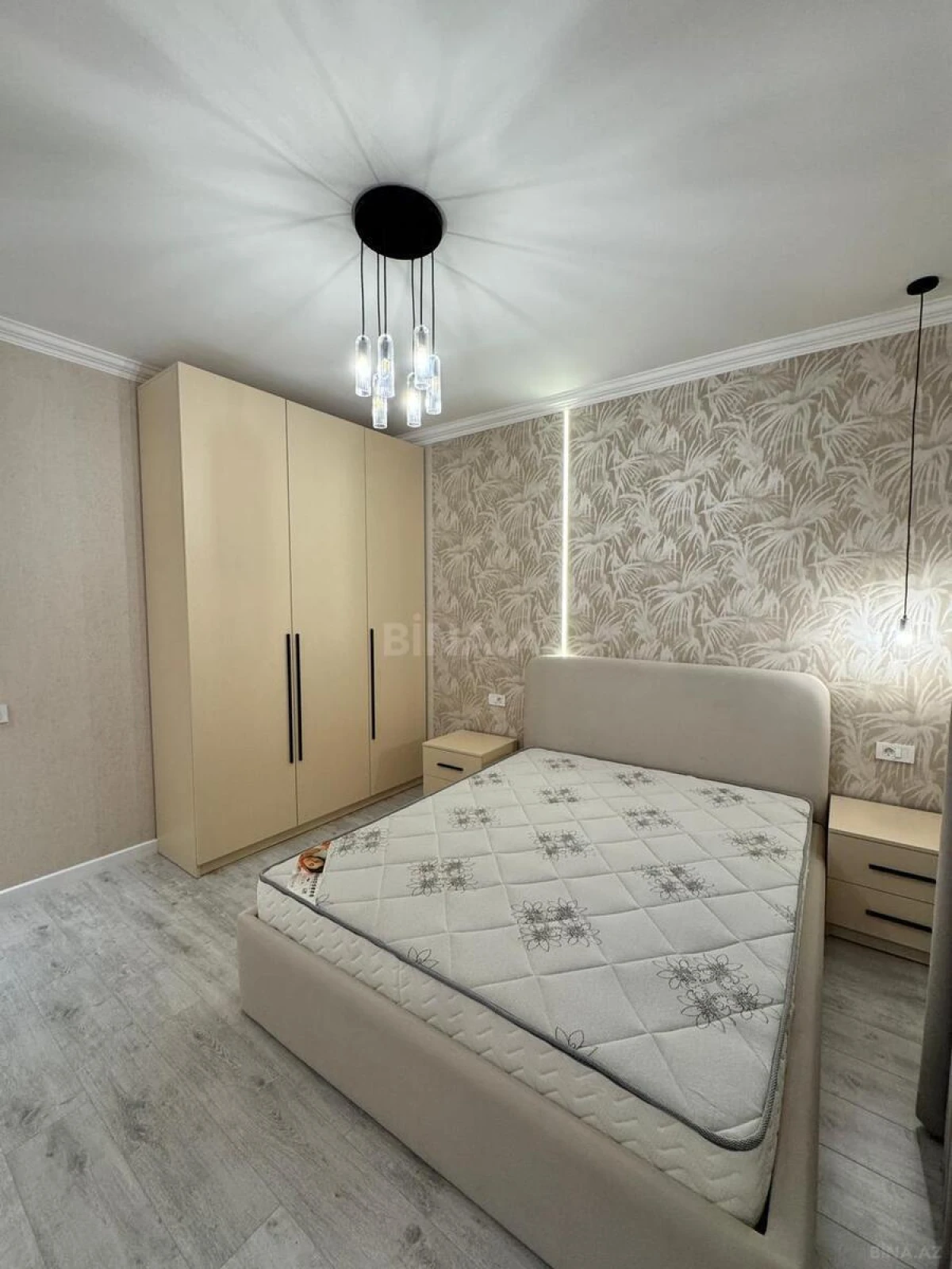 Satılır 3 otaqlı mənzil 90 m²