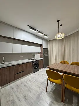 Satılır 3 otaqlı mənzil 90 m²