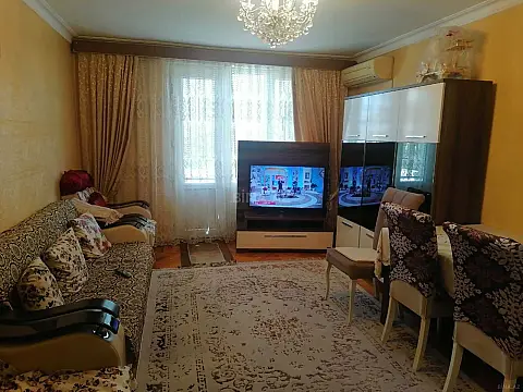 Satılır 3 otaqlı mənzil 80 m² — Bakı, Nizami 3 otaq 80.00 m²