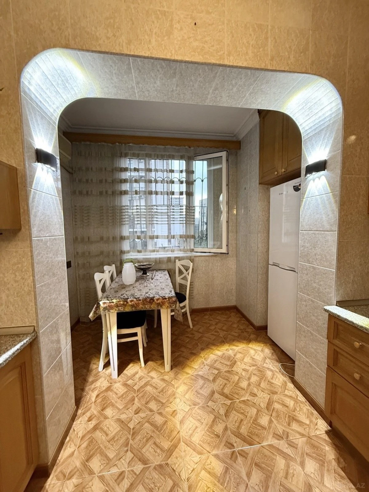 Satılır 3 otaqlı mənzil 100 m²