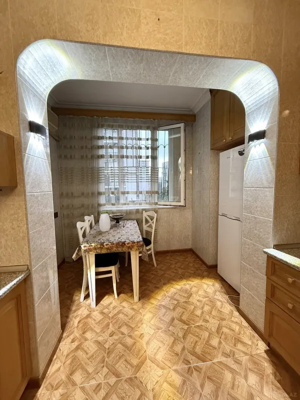 Satılır 3 otaqlı mənzil 100 m²