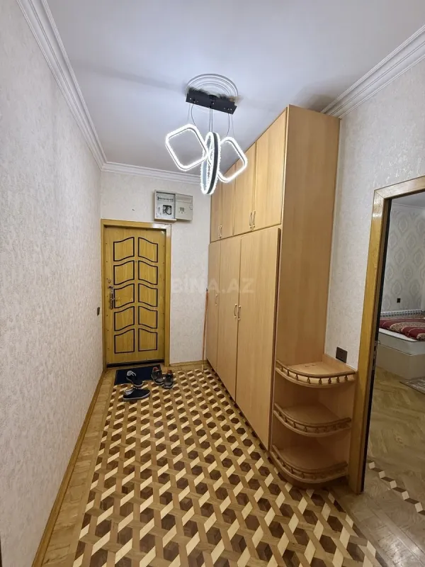 Satılır 3 otaqlı mənzil 100 m²