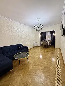 Satılır 3 otaqlı mənzil 100 m² — Bakı, 8-ci kilometr 3 otaq 100.00 m²