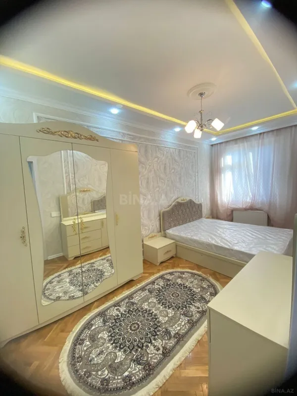 Satılır 2 otaqlı mənzil 60 m²