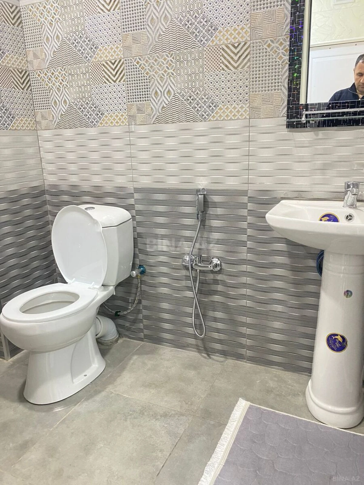 Satılır 2 otaqlı mənzil 60 m²